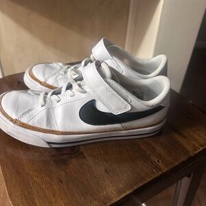 Nike Kids White and Black Sneakers